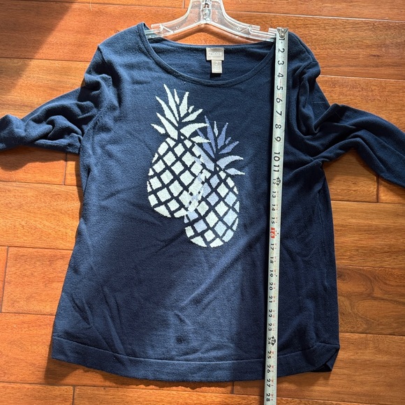Chico's Navy Intarsia 3/4 Sleeve Pineapple Sweater Size 2 - Picture 7 of 7